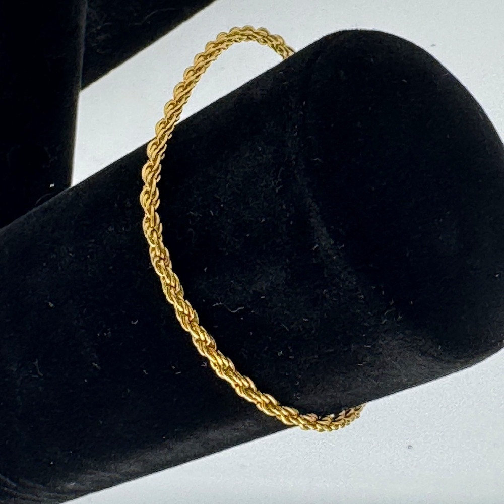 Gold Tone Rope Chain Bracelet - Spring Ring Clasp - 7 in - No Stone Chain